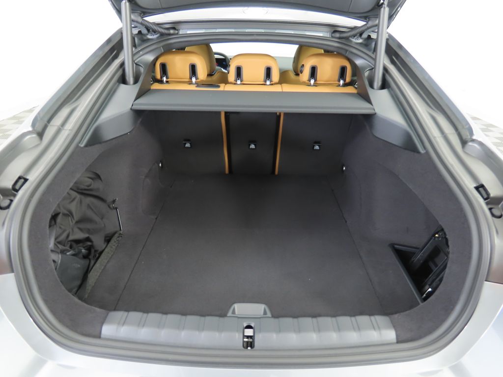 2025 BMW i4 eDrive40 28