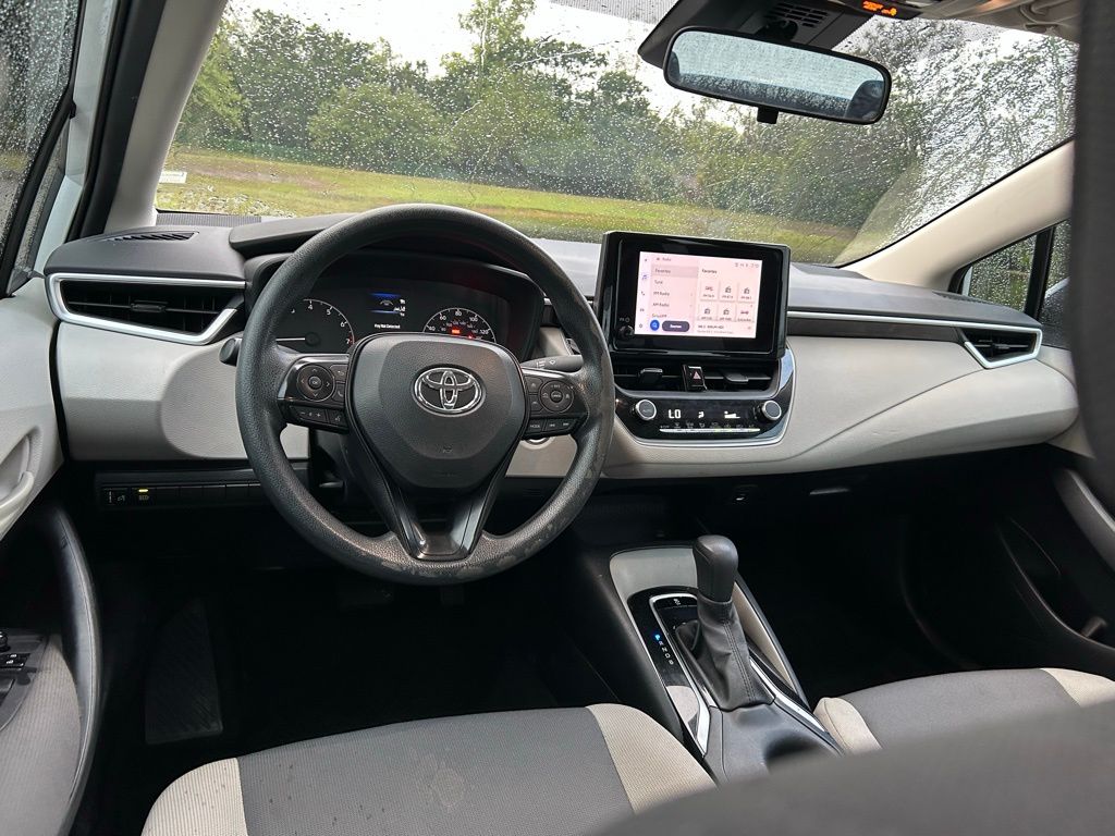 2023 Toyota Corolla LE 11