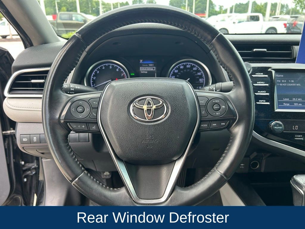 2018 Toyota Camry SE