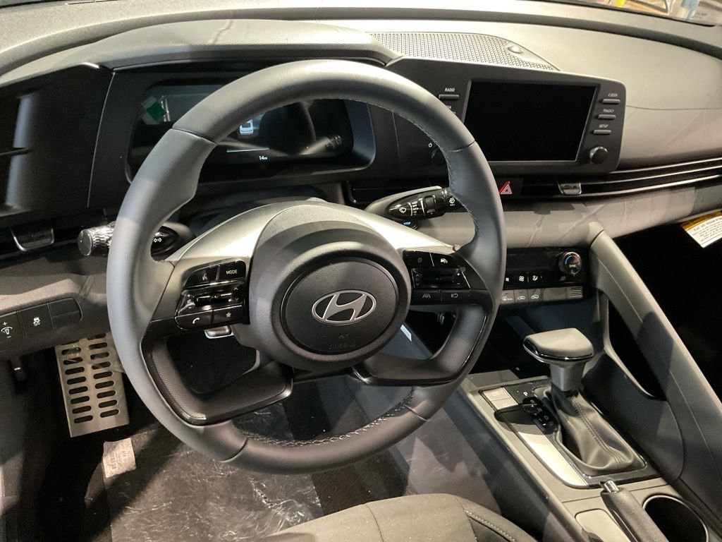 New 2026 Gray Hyundai SEL Sport image 10