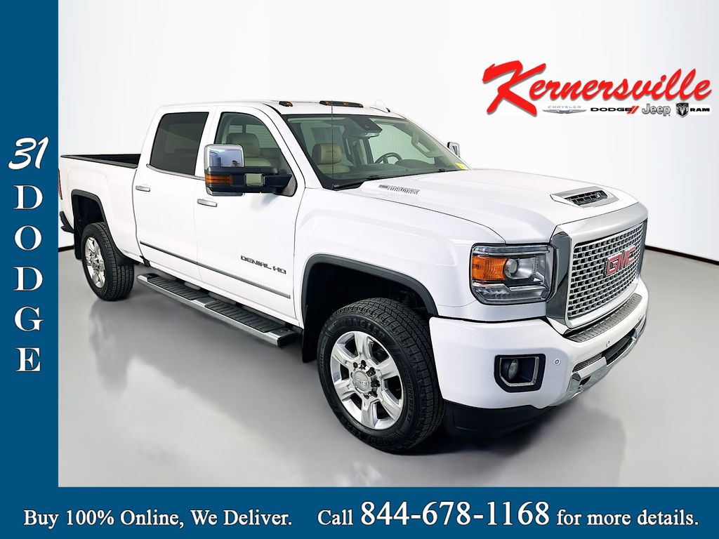 Summit White 2017 GMC Sierra 2500HD Denali Crew Cab SB 4WD Pickup Truck Four-Wheel Drive 6-Speed Automatic