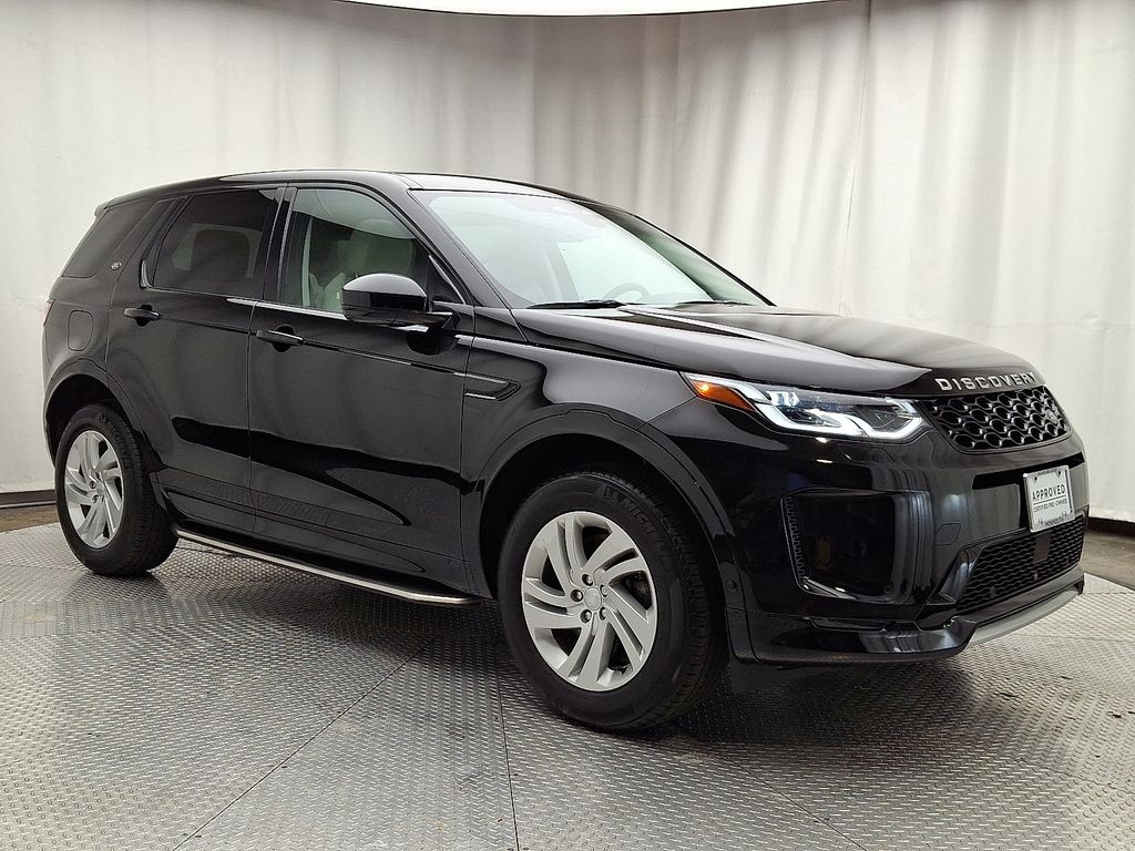 Thumbnail: 2024 Land Rover Discovery Sport - 3