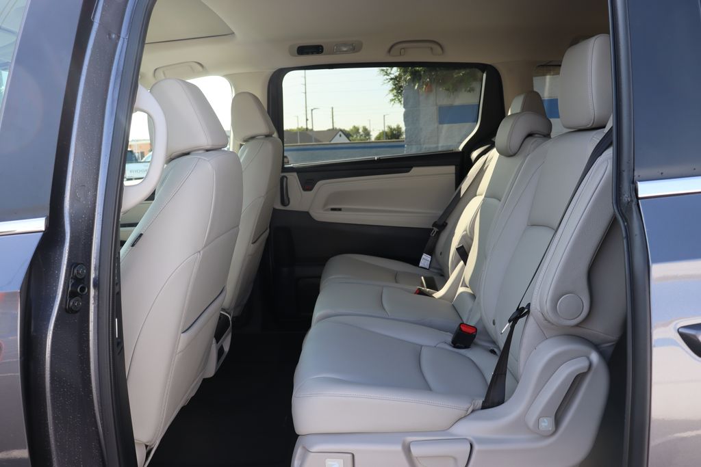 Thumbnail: 2026 Honda Odyssey - 11
