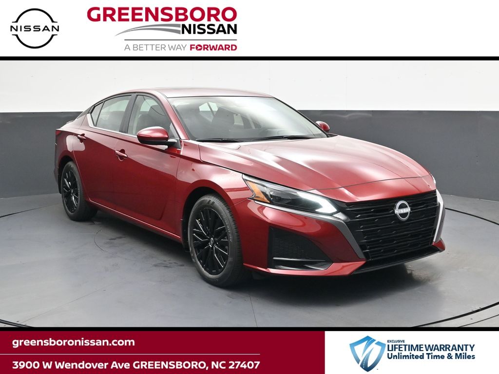Red (Scarlet Ember Tintcoat) 2026 Nissan Altima 2.5 SV FWD Sedan Front-Wheel Drive Continuously Variable Transmission