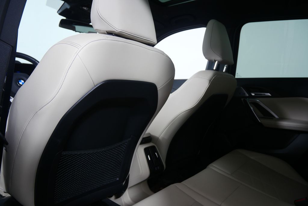 2023 BMW X1 xDrive28i 16