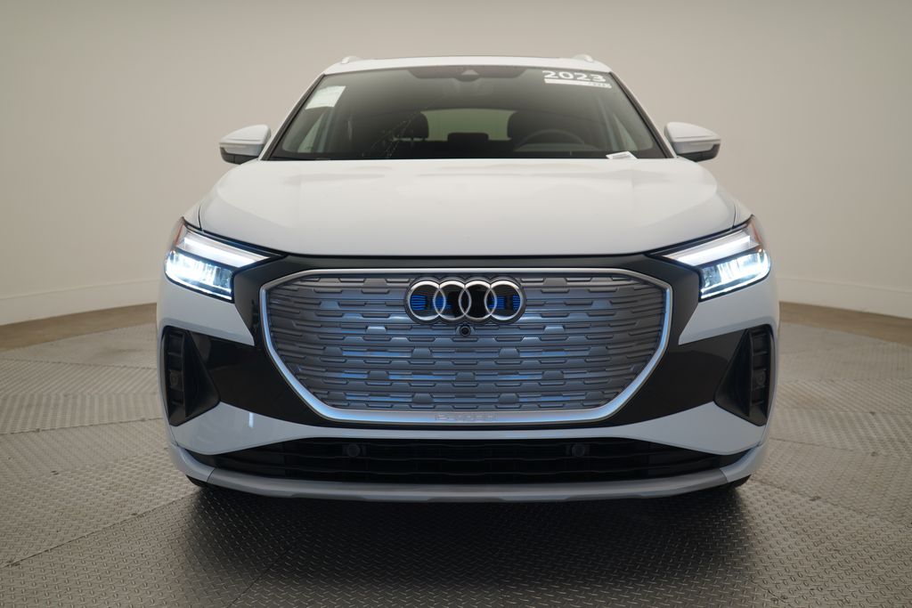 Thumbnail: 2023 Audi Q4 e-tron - 5