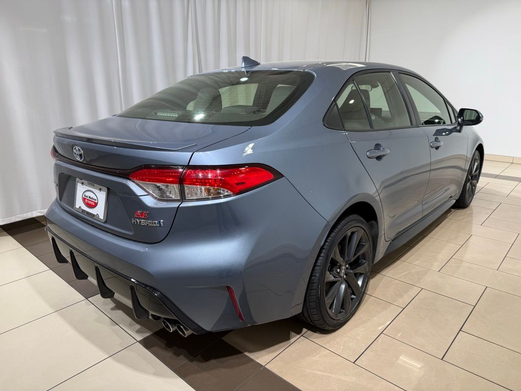 Thumbnail: 2024 Toyota Corolla - 5