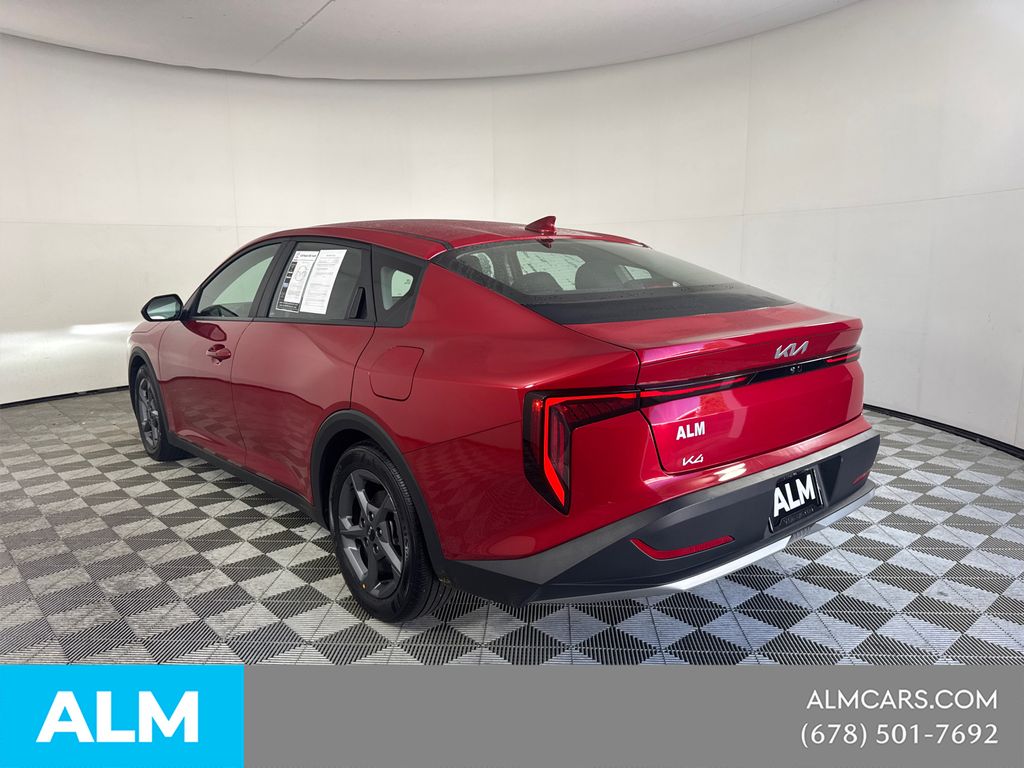 Used 2025 Red Kia LXS image 9