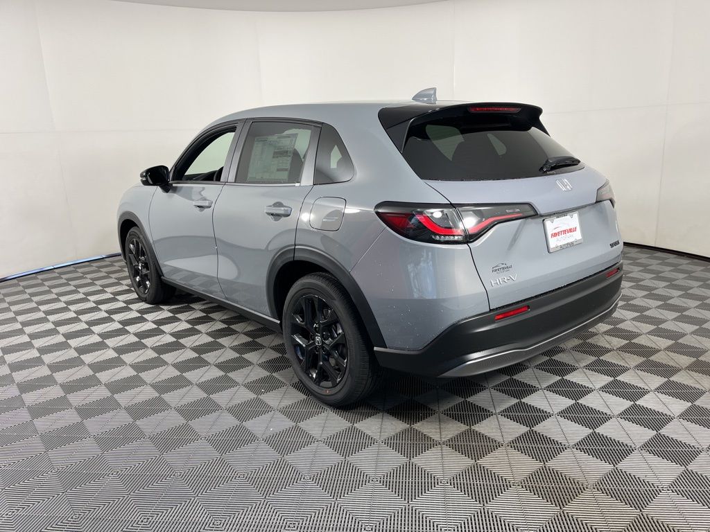 2025 Honda HR-V Sport 12