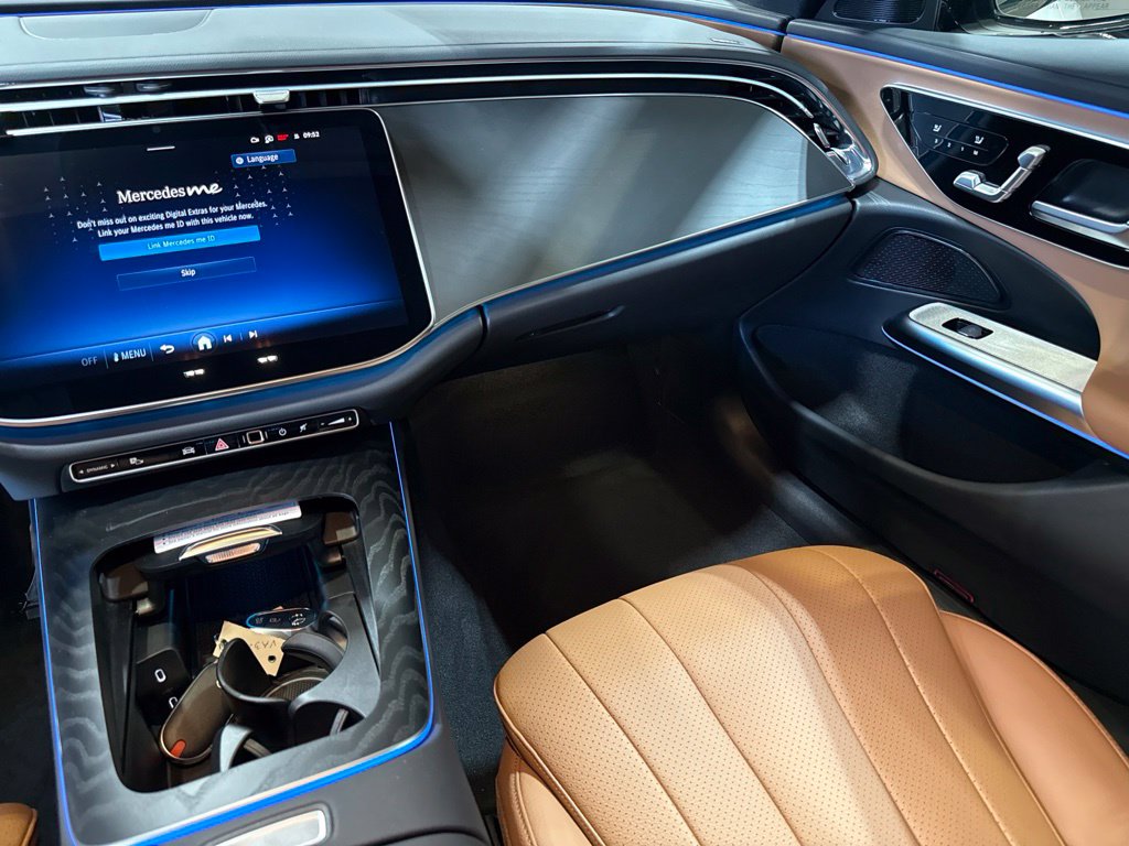 Thumbnail: 2027 Mercedes-Benz E-Class - 27
