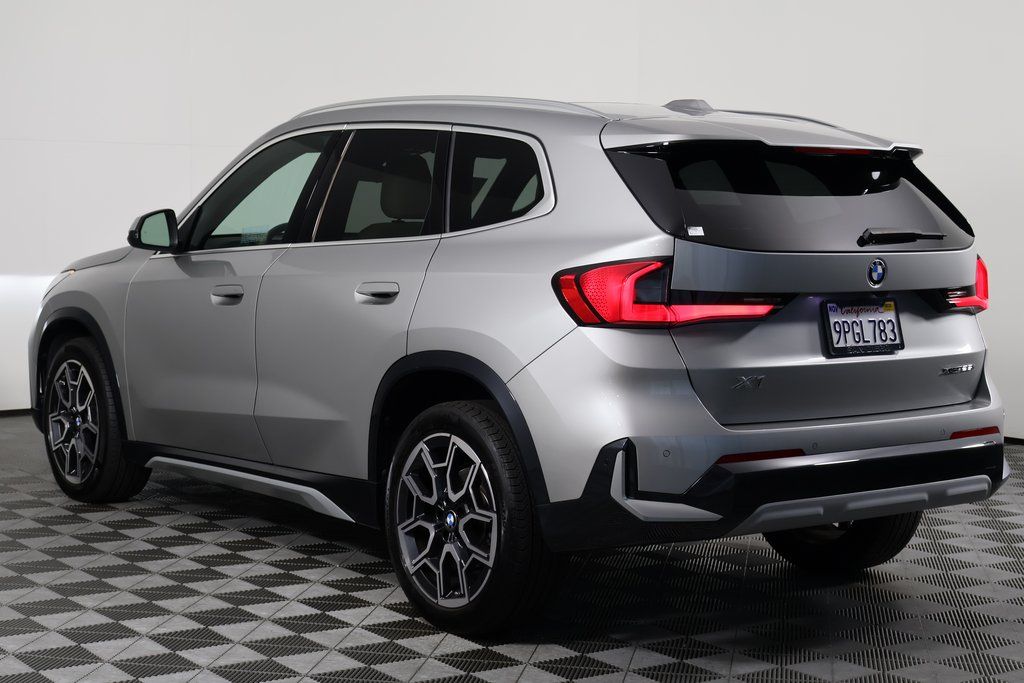 Thumbnail: 2025 BMW X1 - 6