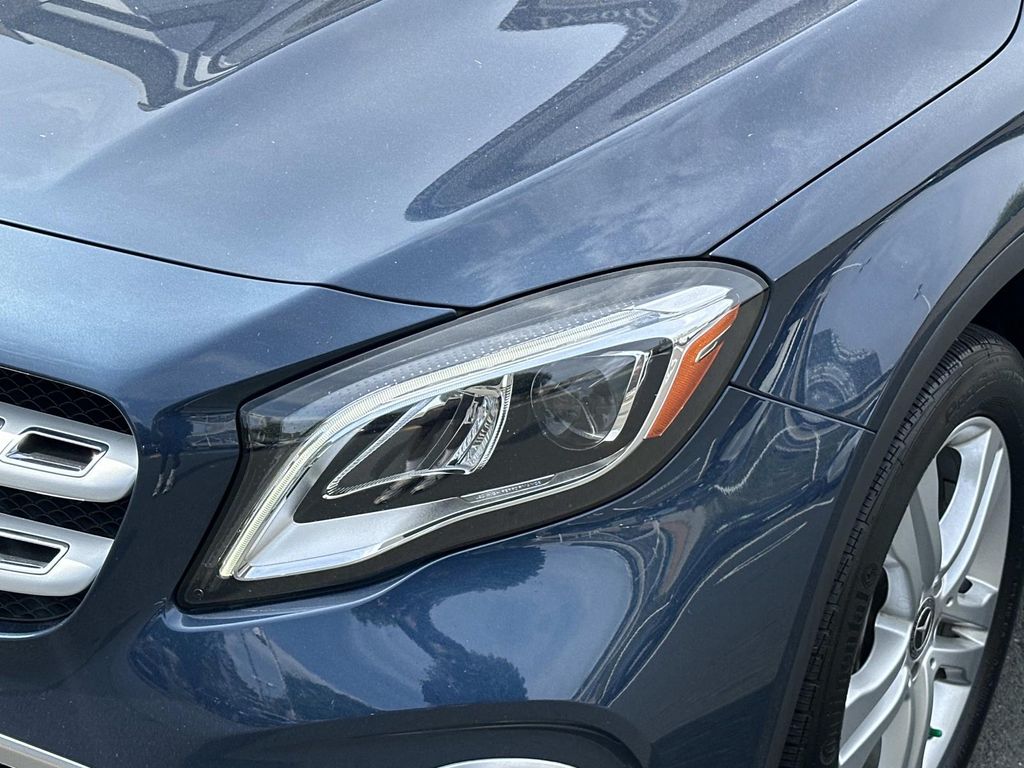 Thumbnail: 2020 Mercedes-Benz GLA - 2