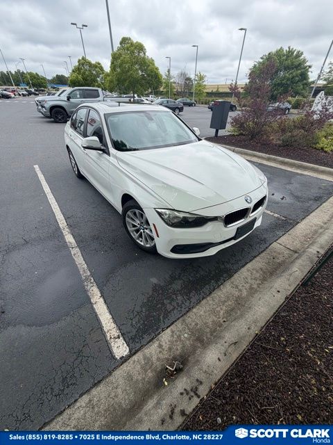 2017 BMW 3 Series 320i