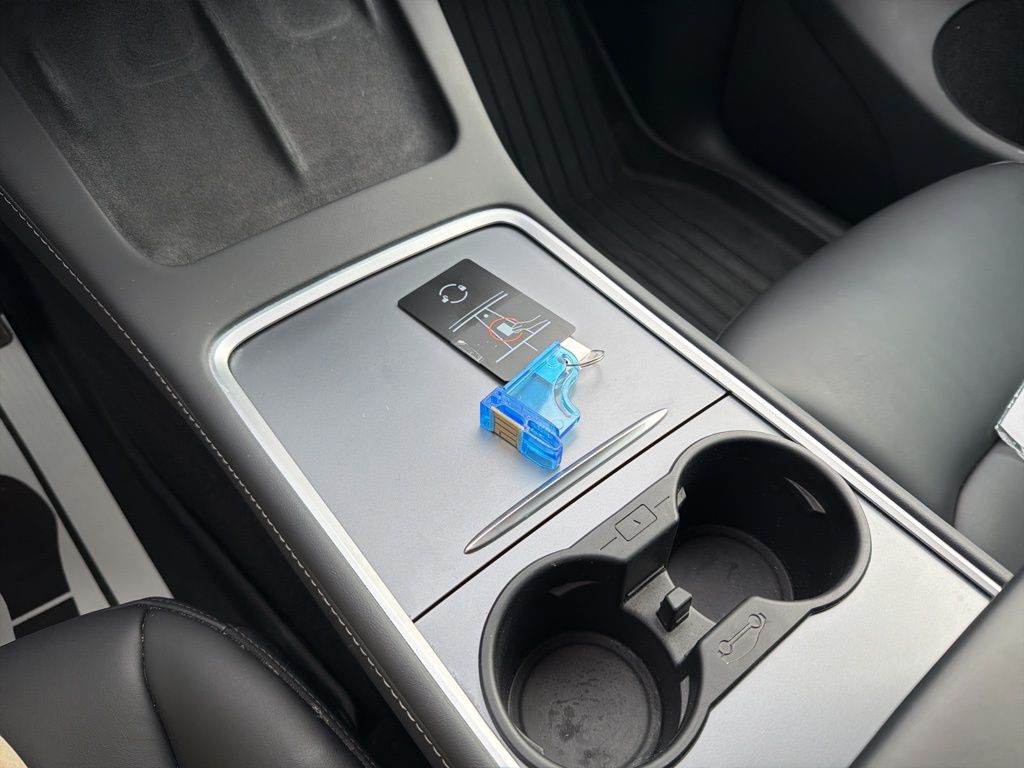 Thumbnail: 2023 Tesla Model Y - 29