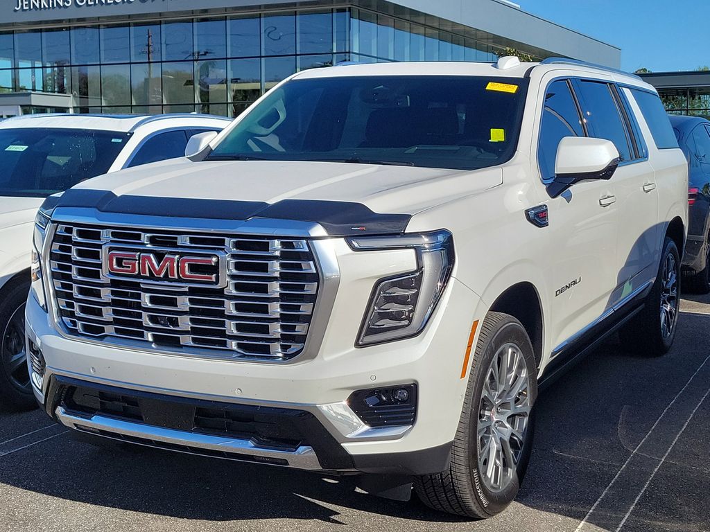 2025 GMC Yukon XL Denali 4WD