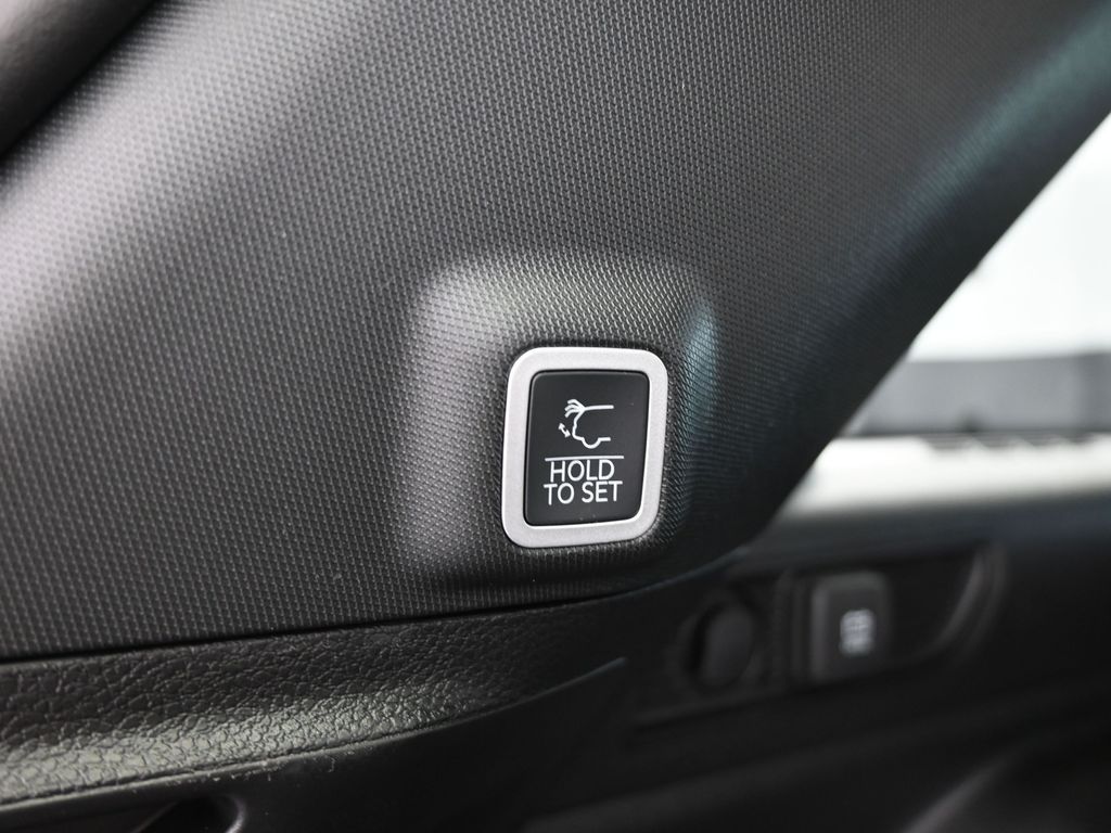 New 2026 Bright White Clearcoat Jeep Laredo image 37