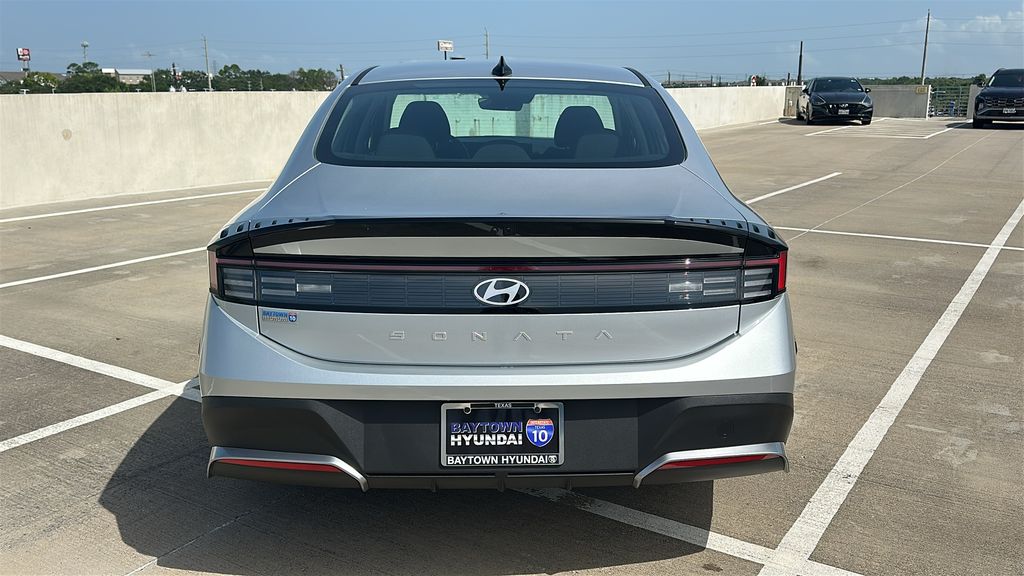 2026 Hyundai Sonata SE - 10