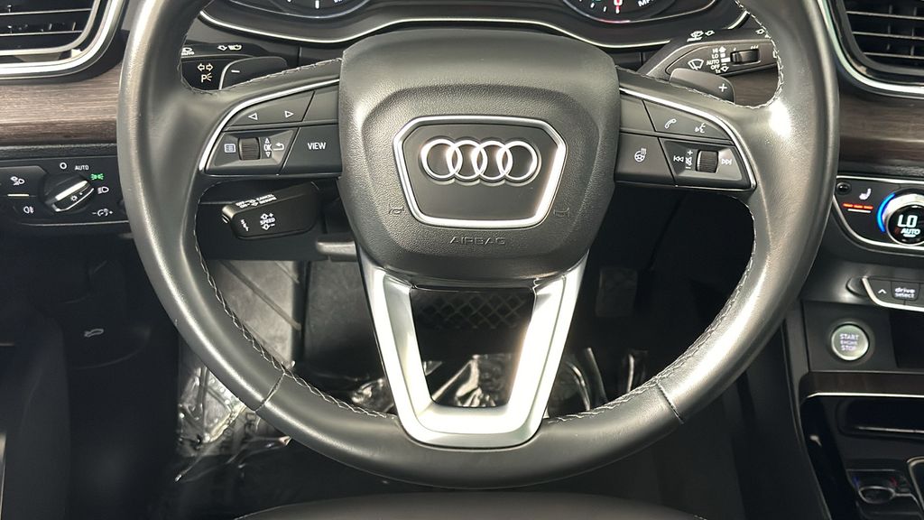 2022 Audi Q5 e Premium 16