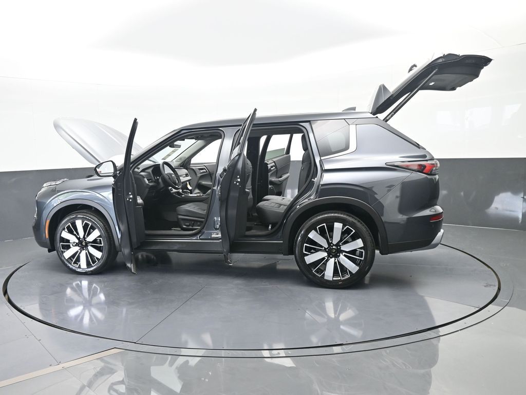 New 2026 Graphite Gray Mitsubishi SE image 86