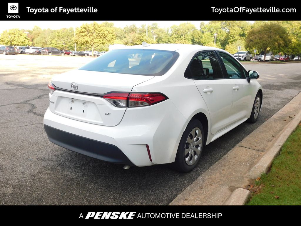 Thumbnail: 2023 Toyota Corolla - 4