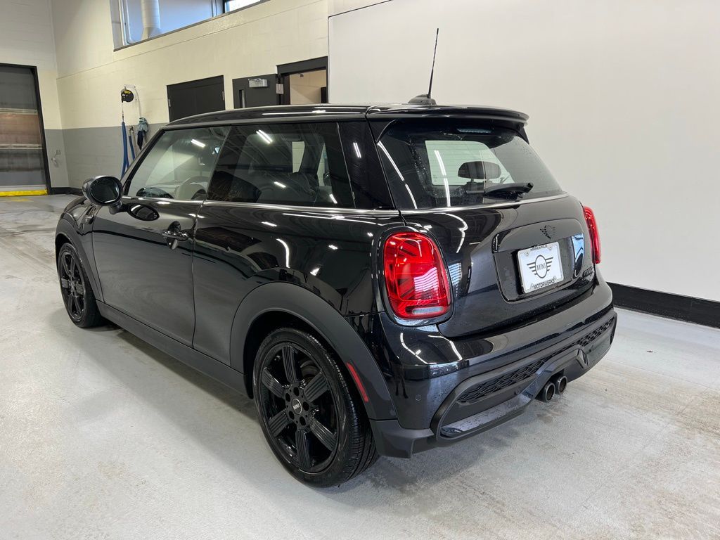 2022 MINI Cooper S 3