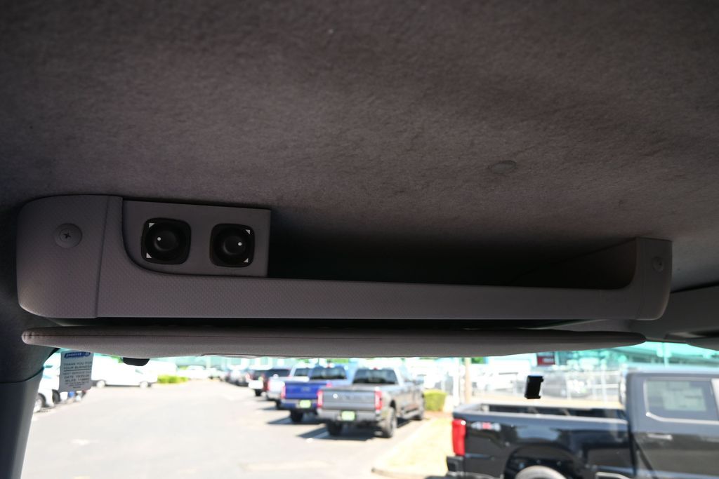 2013 Isuzu NPR DSL REG AT ECO-MAX 