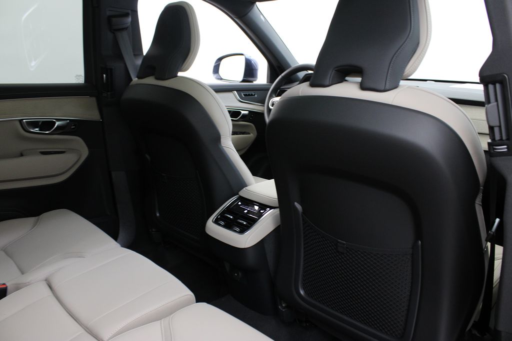 new 2026 Volvo XC90 car