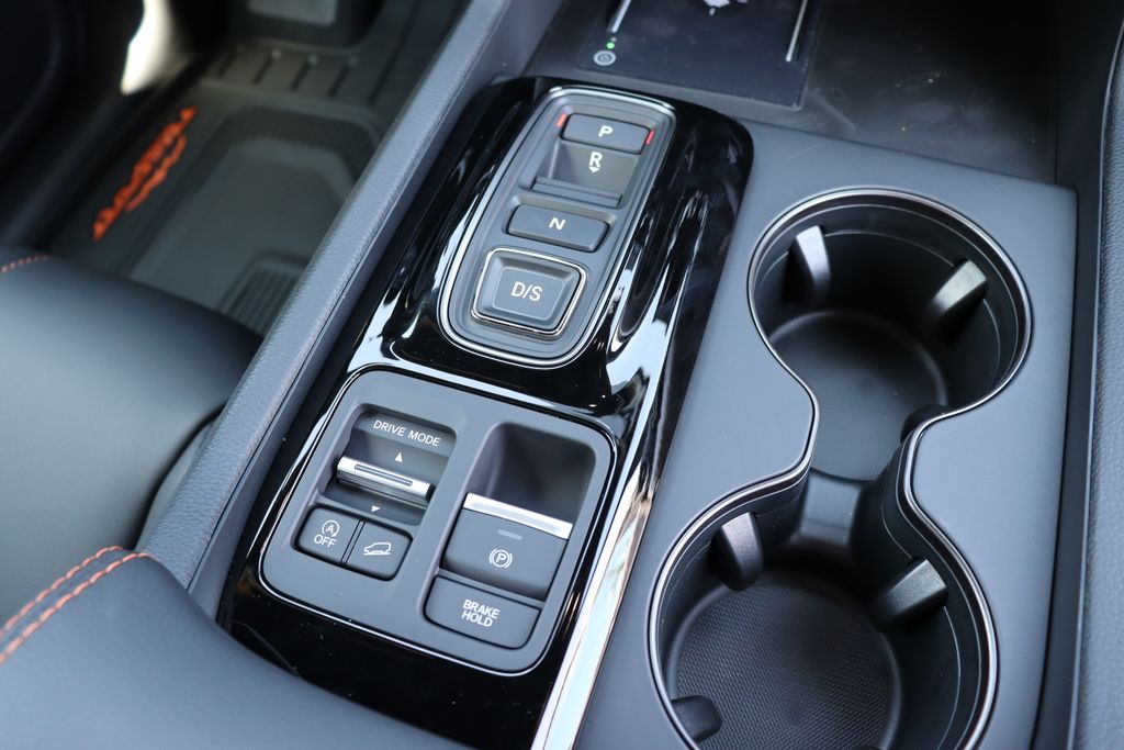 Thumbnail: 2025 Honda Pilot - 24