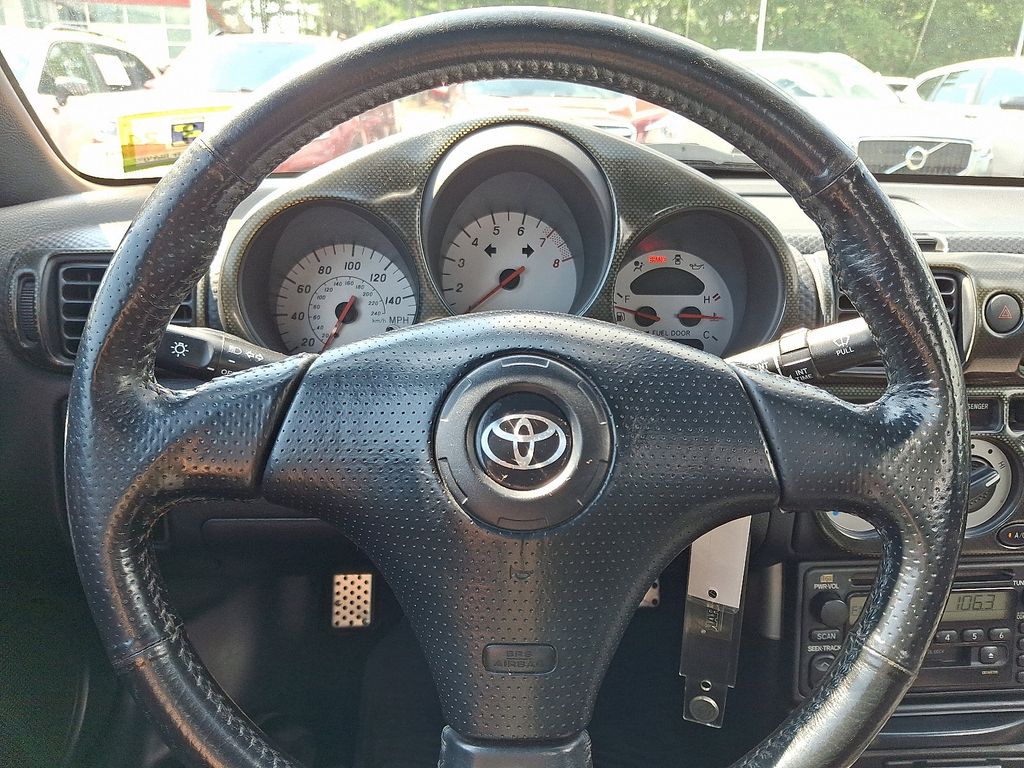 Thumbnail: 2001 Toyota MR2 Spyder - 19