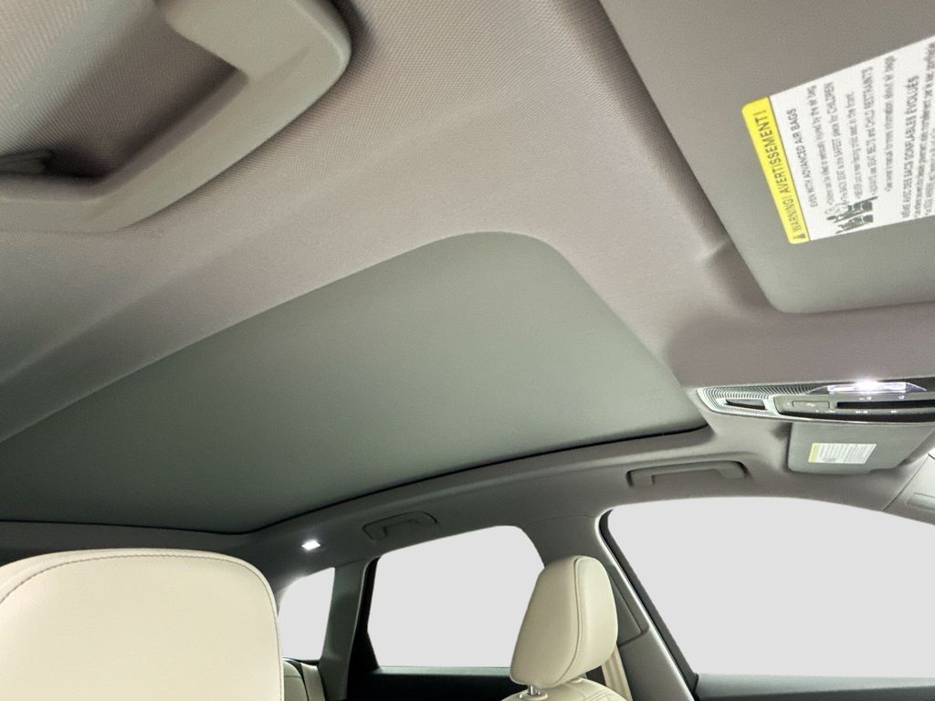 Thumbnail: 2025 Audi Q5 - 18