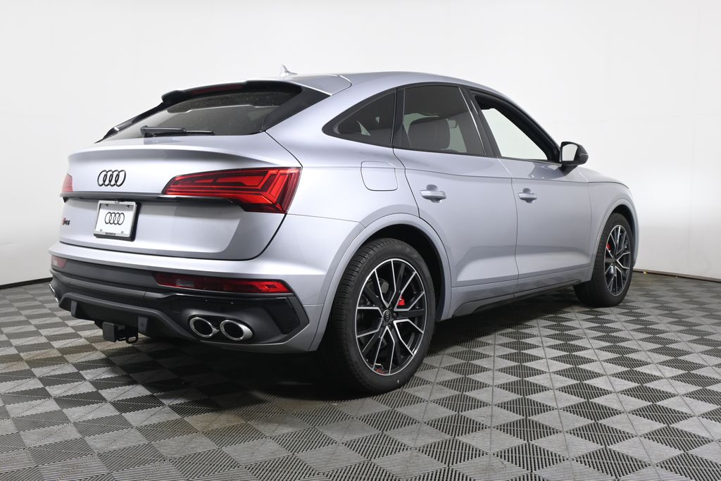 Thumbnail: 2024 Audi SQ5 - 7