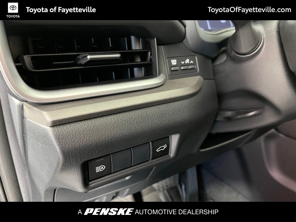 Thumbnail: 2026 Toyota Grand Highlander - 30