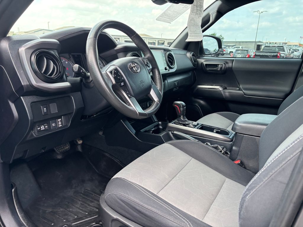 Used Car 2020 Toyota Tacoma  Trd Sport For Sale Under $40,000 In Austin, Texas