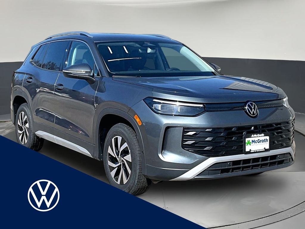 Platinum Gray Metallic 2026 Volkswagen Tiguan S 4Motion SUV / Crossover All-Wheel Drive 8-Speed Automatic