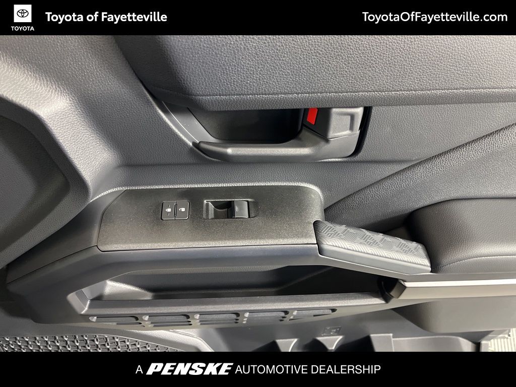 Thumbnail: 2025 Toyota 4Runner - 20