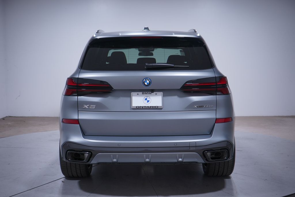 Thumbnail: 2026 BMW X5 - 5