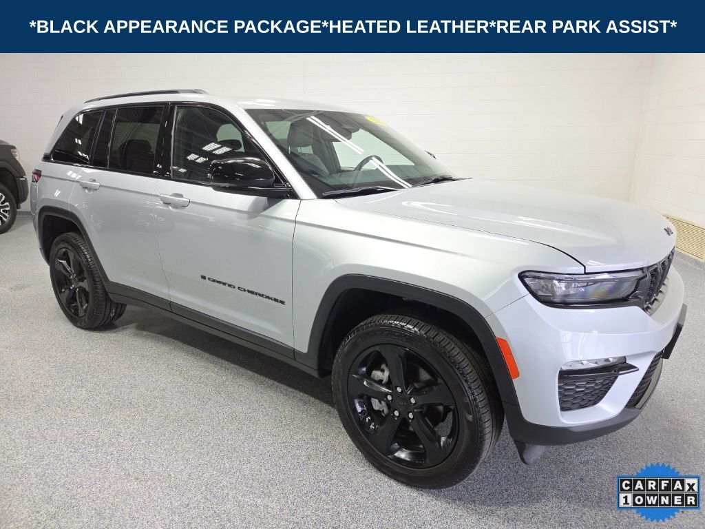 Silver Zynith 2024 Jeep Grand Cherokee SUV / Crossover Four-Wheel Drive 8-Speed Automatic