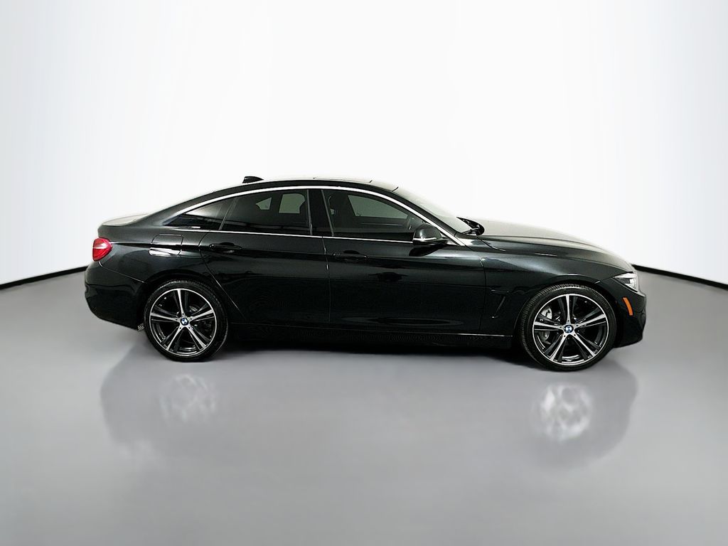 Thumbnail: 2019 BMW 4 Series - 4