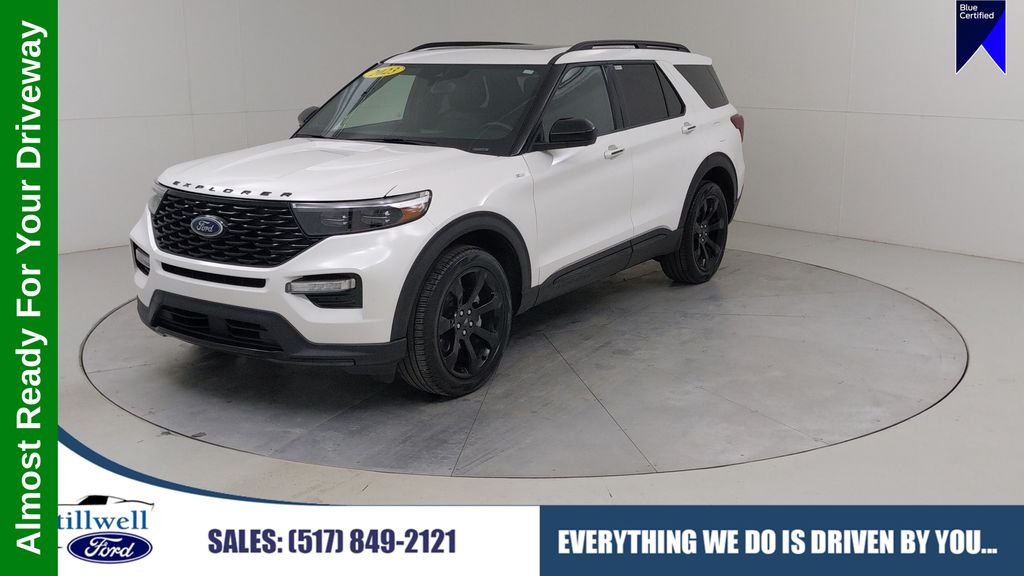 Star White Metallic Tri-Coat 2023 Ford Explorer SUV / Crossover All-Wheel Drive Automatic