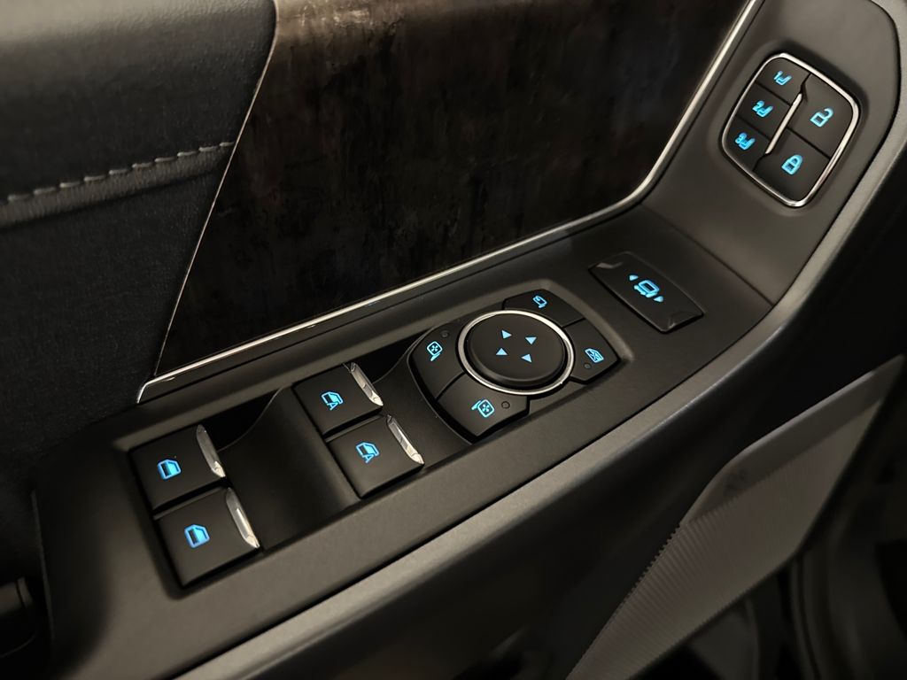 New 2026 Black Ford Lariat image 39
