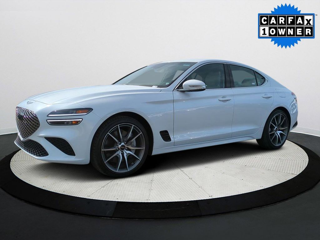 2025 GENESIS G70 Standard's photo
