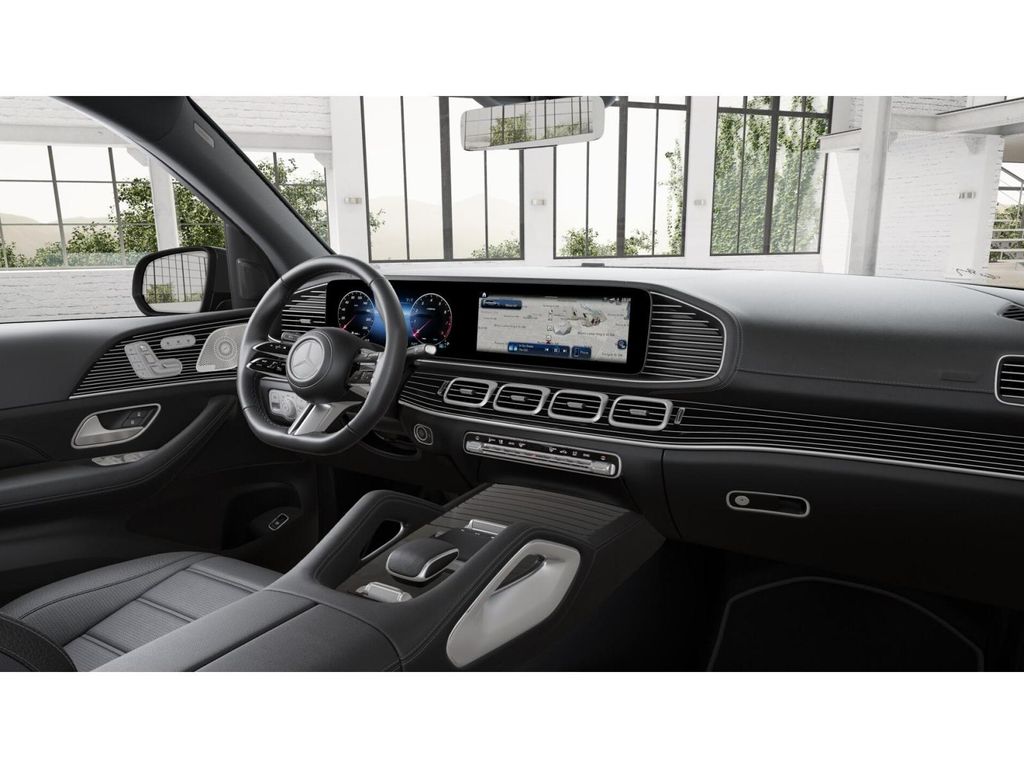 2025 Mercedes Benz GLS 450 4MATIC photo 6