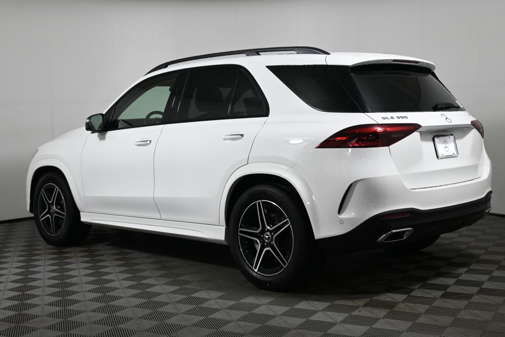 Thumbnail: 2026 Mercedes-Benz GLE - 5