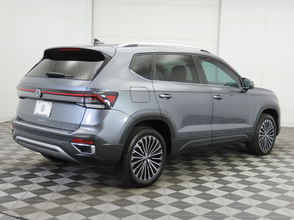 Thumbnail: 2025 Volkswagen Taos - 5