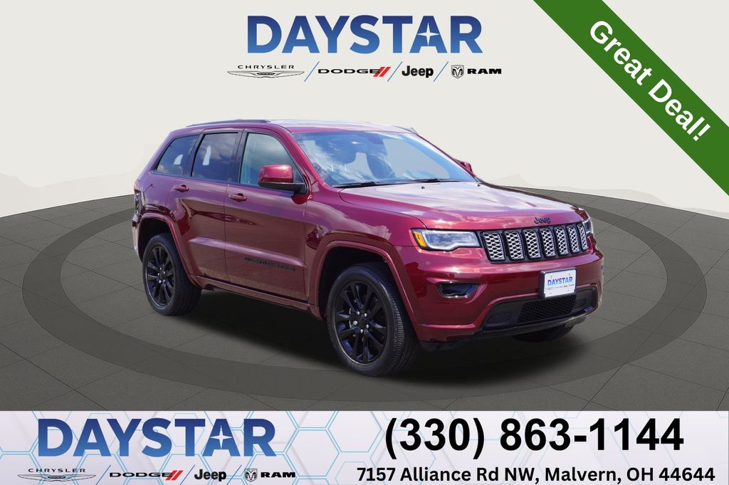 Velvet Red Pearlcoat 2022 Jeep Grand Cherokee SUV / Crossover Four-Wheel Drive 8-Speed Automatic