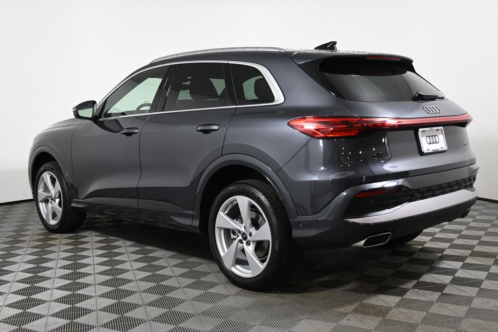 Thumbnail: 2025 Audi Q5 - 5