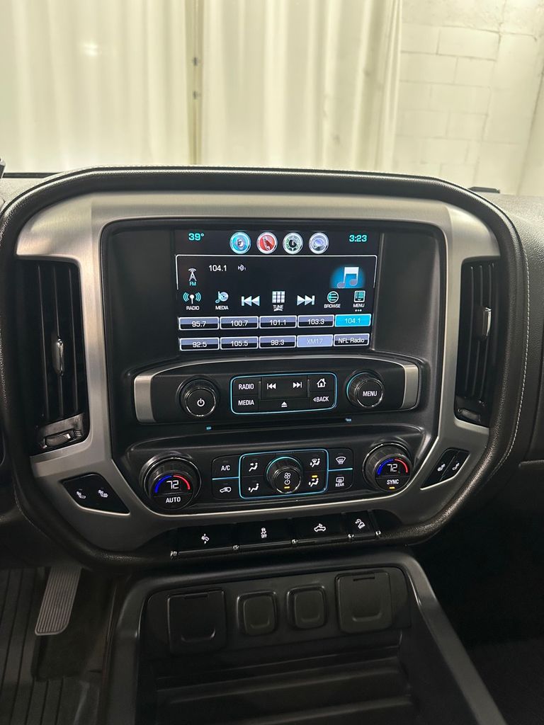 used 2018 GMC Sierra 1500 car, priced at $27,985