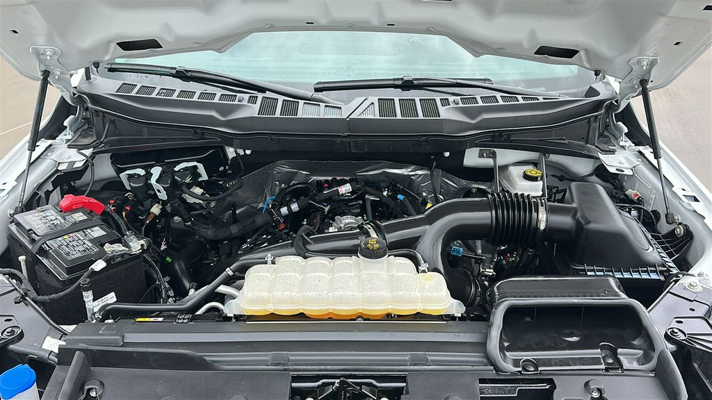 2025 Ford F-150 XLT - 2