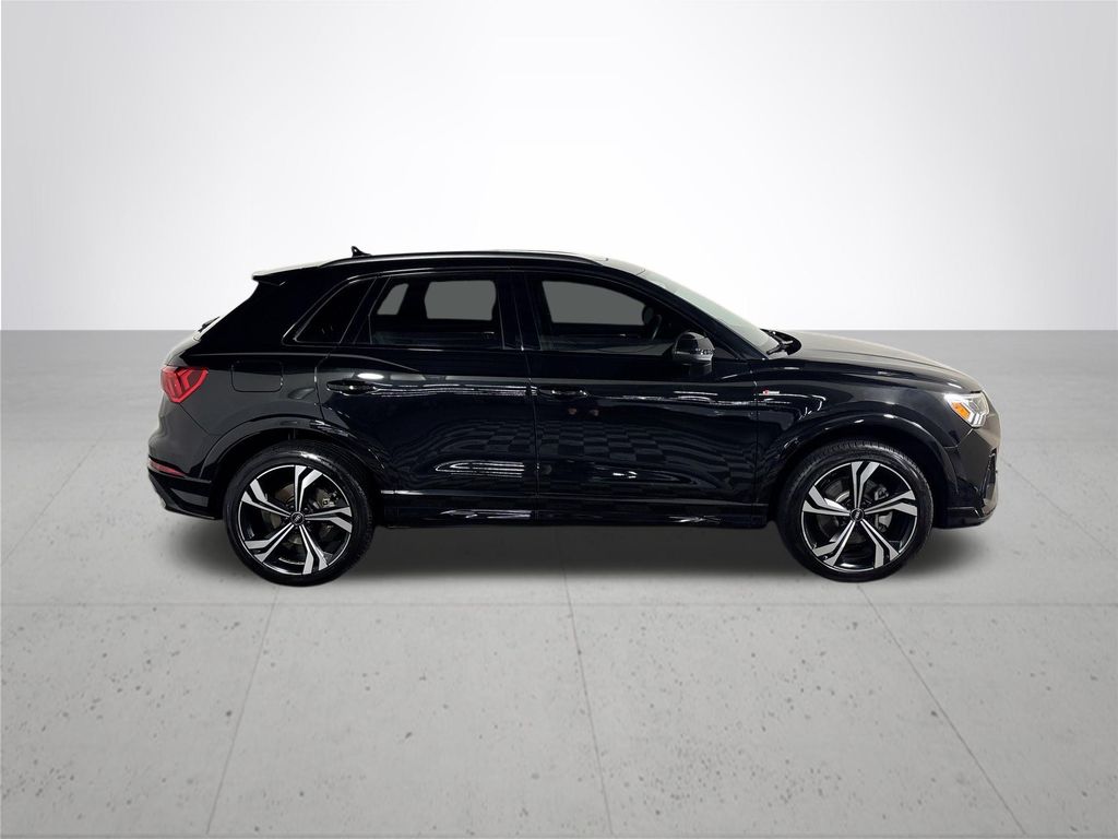 2023 Audi Q3 Premium Plus
