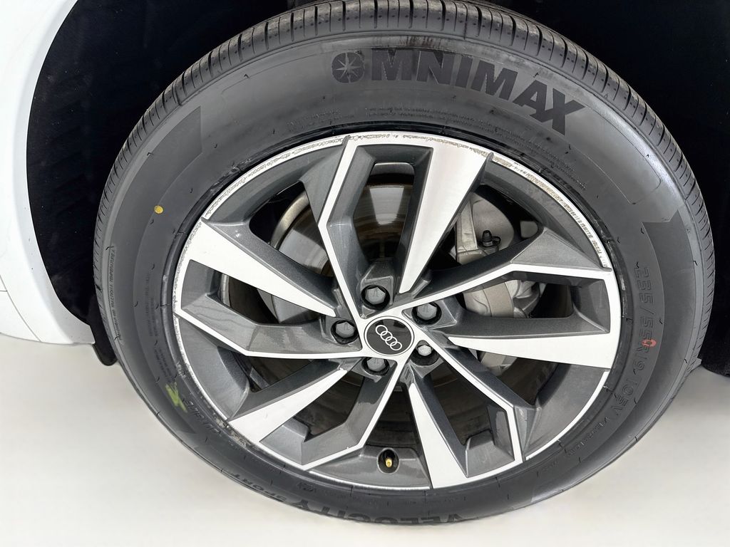 Thumbnail: 2022 Audi Q5 - 29